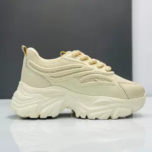 کتونی لژدار پختی زنانه کرم و مشکی - 1